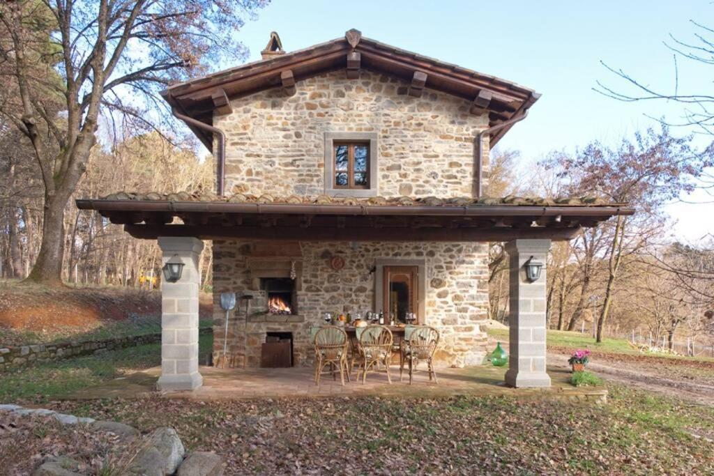 Villa Liz Tuscany, Private Pool, Hot Tub, Property Fenced, Pets Allowed Poppi Ngoại thất bức ảnh